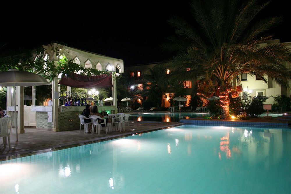 El Mouradi Douz Hotel Eksteriør billede